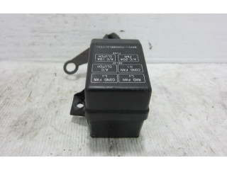 Блок предохранителей Mitsubishi L200