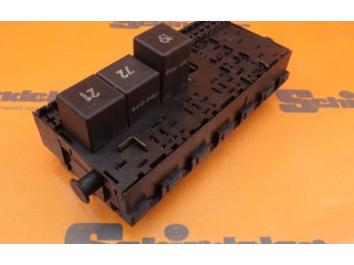 Блок предохранителей 171941813D, 171941813D Volkswagen Golf II