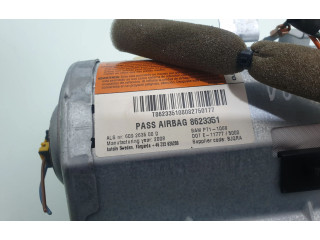 Подушка безопасности пассажира 8623351 Volvo C30