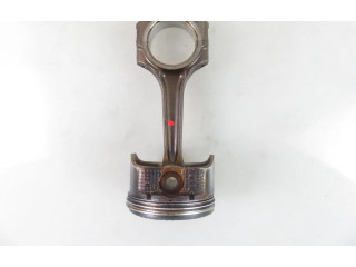 Поршень с шатуном    Peugeot 407