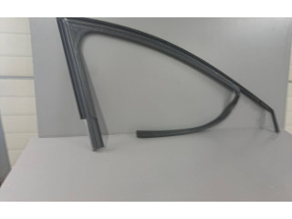 Передняя рамка дверного стекла 803314014R Dacia Sandero III