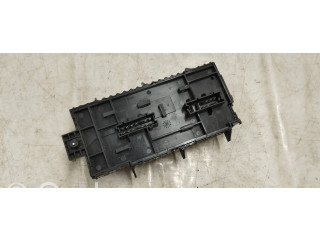 Блок предохранителей A1669068201   Mercedes-Benz GL X166    