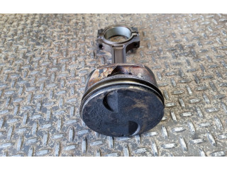  Поршень с шатуном    Cadillac Escalade  