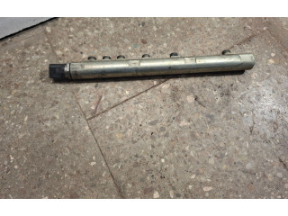 Vstřikovací lišta 779249103, 7792491 BMW 7 E65 E66