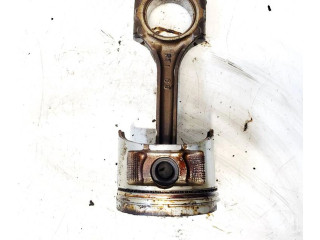 Поршень с шатуном Rover 620