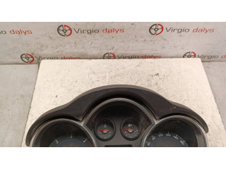 Přístrojová deska Chevrolet Cruze 2012 95472852, 11K12246