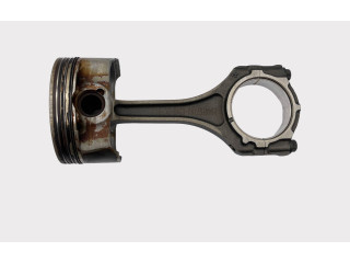 Поршень с шатуном 05047574AA, 68191813AA Jeep Cherokee