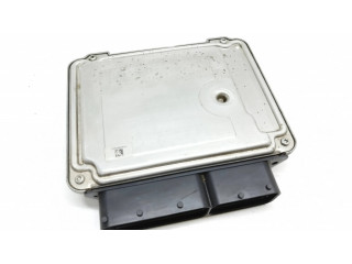 Блок управления двигателя 03L906018CN, 0281018227   Audi Q3 8U