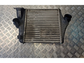 Интеркулер 4M0145803AA Audi SQ7