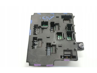 Блок предохранителей 31473570   Volvo XC90    