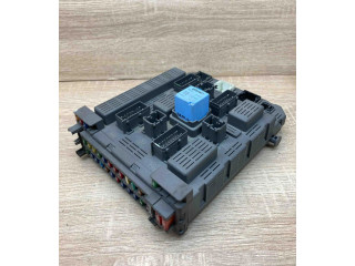 Pojistková skříňka 9643577180 Peugeot 607 2000