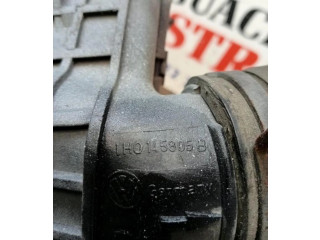 Интеркулер  1H0145805B   Volkswagen Golf III 