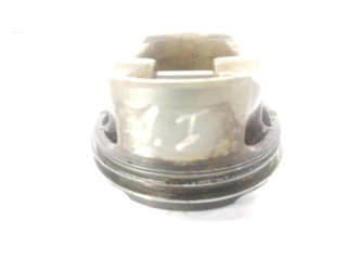 Píst 11257613626 BMW X6 E71 pro benzínový motor 4.4