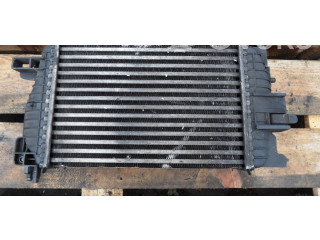 Интеркулер  13283253, 560961104   Opel Meriva B 