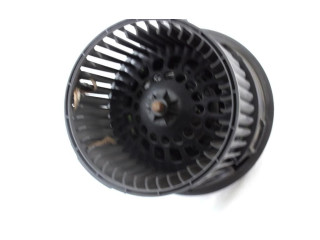 Вентилятор печки    272100975R   Dacia Sandero