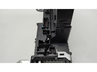 Pojistková skříňka 2129003822, 2129015105 Mercedes-Benz E W212 2014