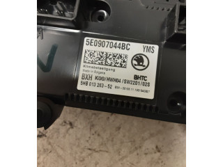 Блок управления климат-контролем 5E0907044BC   Skoda Octavia Mk3 (5E)