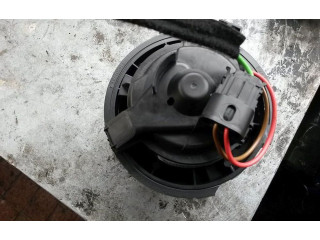 Вентилятор печки    N109038B7929, N109038B7929   Dacia Sandero