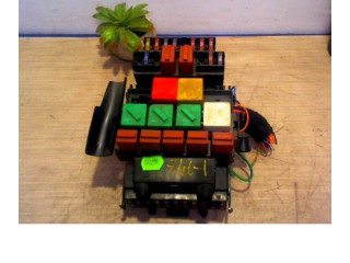 Pojistková skříňka Ford 2003