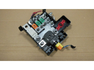 Блок предохранителей 06701050540 Jeep Cherokee