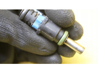 Vstřikovač 06E906031 Audi A8 S8 D4 4H