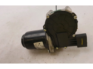 Моторчик дворников 82B955023B    Audi A1