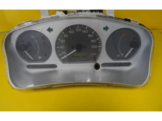 Přístrojová deska Mitsubishi Colt 1996 MR233049