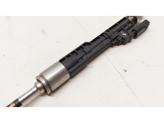Vstřikovač 0261500533, 13647639994 BMW 7 F01 F02 F03 F04 pro benzínový motor 4.4