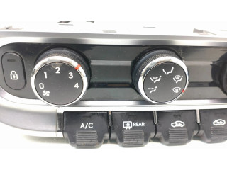 Блок управления климат-контролем 972501W070, 1201041825   KIA Rio