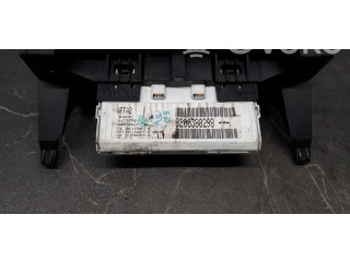 Дисплей    8200380298   Renault Clio II