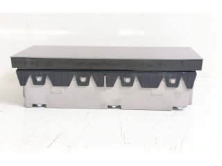 Дисплей    4KE919603F, 4KE919603J   Audi e-tron