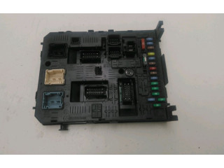 Блок предохранителей 9807028580   Peugeot 5008    