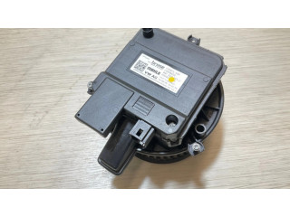 Вентилятор печки    4M2820021, CZ998010   Audi Q5 SQ5