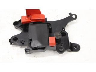 Блок предохранителей 2Q0915343C Audi A1