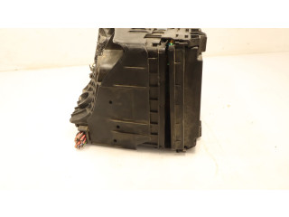 Блок предохранителей Audi A3 S3 8P