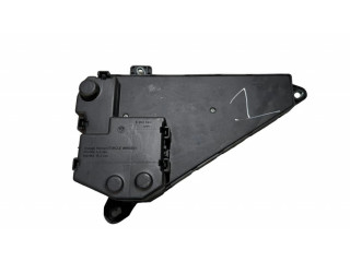 Pojistková skříňka 6906603 BMW 5 E60 E61 2005