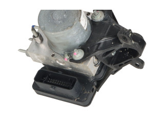 Блок ABS 1044745-00-B Tesla Model 3