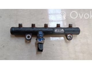 Топливная рампа 9681649580 Citroen C8 2.0