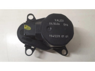 Двигатель задвижки потока воздуха