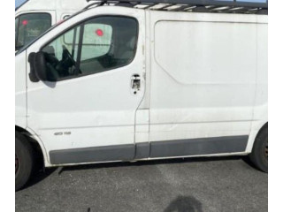 Моторчик дворников 7701055893    Renault Trafic II (X83)