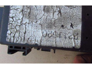 Блок предохранителей     Jeep Cherokee III KJ    