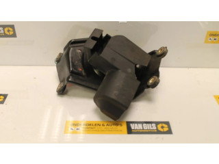 Моторчик дворников     Mitsubishi Space Star