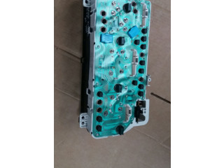 Přístrojová deska  Suzuki Grand Vitara I 2002   