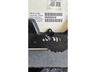 Панель приборов P8200252449, 6V77SZ00686   Renault Trafic II (X83)       