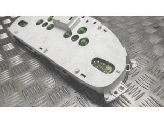 Přístrojová deska Dodge Caravan 2003 748AD