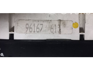 Панель приборов 09021002020   Citroen Xantia       