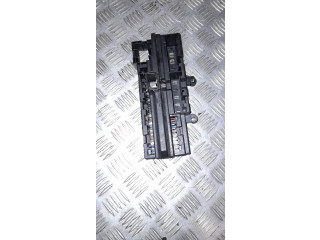 Pojistková skříňka 69005820 BMW 7 E65 E66 2005