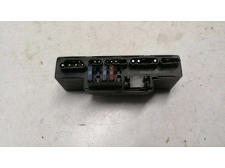 Pojistková skříňka A2105400372 Mercedes-Benz E W210 1996