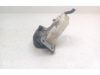 Zámek zadních dveří Nissan Juke I F15 2012