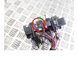 Блок предохранителей 5Q0937615C   Audi A3 S3 8V    